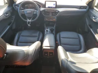 2020 Ford Escape SEL с VIN 1FMCU0H61LUA50943, выставлен на аукционе Copart как лот 76470584 с пробегом 40 798 миль миль и Списание • Salvage title. История ставок и продаж доступна на DreamBid. Изображение 8.