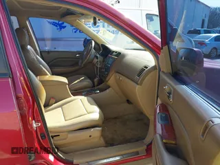 2006 Acura MDX with VIN 2HNYD18216H516630, listed as a IAAI auction lot 41757669 with 247,749 mi miles. Bid and sale history available at carsss.com. Image 5.