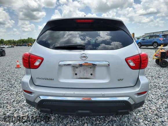 2017 Nissan Pathfinder SV with VIN 5N1DR2MN2HC672804, listed as a Copart auction lot 60276635 with 293,212 mi miles and Clean title. Bid and sale history available at DreamBid. Image 6.