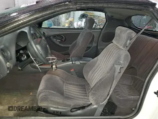 1998 Pontiac Firebird Firebird z VIN 2G2FS22KXW2207621, wystawiony jako Copart lot #82717434 z przebiegiem 63 973 mil mil oraz Szkoda całkowita • Salvage title. Historia ofert i sprzedaży dostępna na DreamBid. Obrazek 7.