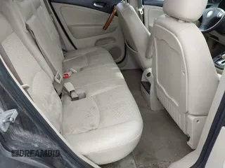 2006 Saturn VUE z VIN 5GZCZ63486S827289, wystawiony jako IAAI lot #41641268 z przebiegiem Nie podano mil oraz . Historia ofert i sprzedaży dostępna na DreamBid. Obrazek 8.