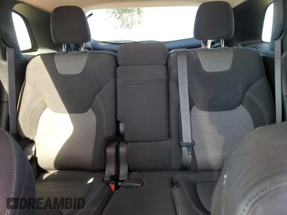 2015 Jeep Cherokee Sport with VIN 1C4PJLAB7FW762115, listed as a Copart auction lot 61613335 with 150,650 mi miles and Salvage title. Bid and sale history available at DreamBid. Image 10.
