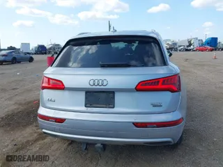 2018 Audi Q5 Premium Plus with VIN WA1BNAFY5J2197891, listed as a IAAI auction lot 40824676 with 130,604 mi miles. Bid and sale history available at carsss.com. Image 17.