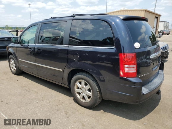 2010 Chrysler Town & Country Touring z VIN 2A4RR5D16AR403964, wystawiony jako Copart lot #60079535 z przebiegiem 145 398 mil mil oraz Szkoda całkowita • Salvage title. Historia ofert i sprzedaży dostępna na DreamBid. Obrazek 2.