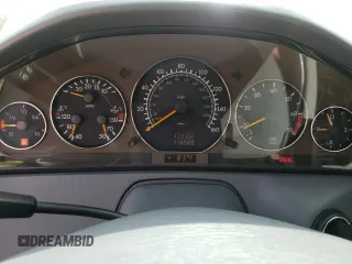 1999 Mercedes-Benz SL-Class with VIN WDBFA68F3XF182706, listed as a Copart auction lot 48736405 with 116,560 mi miles and Salvage Title. Bid and sale history available at carsss.com. Image 9.