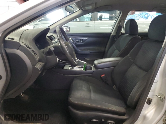 2017 Nissan Altima SL z VIN 1N4AL3AP0HC259256, wystawiony jako Copart lot #61735905 z przebiegiem 103 483 mil mil oraz Czysty tytuł • Clean title. Historia ofert i sprzedaży dostępna na DreamBid. Obrazek 7.