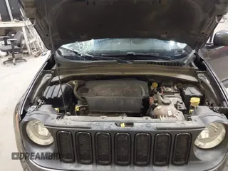 2017 Jeep Renegade Altitude с VIN ZACCJBBB8HPE65619, выставлен на аукционе IAAI как лот 42509226 с пробегом 122 461 миль миль и . История ставок и продаж доступна на DreamBid. Изображение 10.