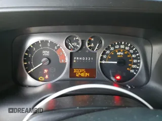 2008 Hummer H3 SUV with VIN 5GTEN13E688172138, listed as a Copart auction lot 82317664 with 124,834 mi miles and Salvage Title. Bid and sale history available at DreamBid. Image 9.
