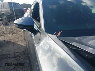 2024 Audi e-tron GT Premium Plus z VIN WAUFJBFW0R7000208, wystawiony jako IAAI lot #40787476 z przebiegiem 7 765 mil mil oraz . Historia ofert i sprzedaży dostępna na DreamBid. Obrazek 23.