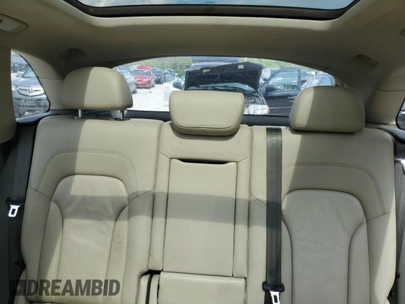 2011 Audi Q5 Premium Plus with VIN WA1LFAFP6BA035641, listed as a Copart auction lot 62058755 with 199,960 mi miles and Clean title. Bid and sale history available at DreamBid. Image 10.