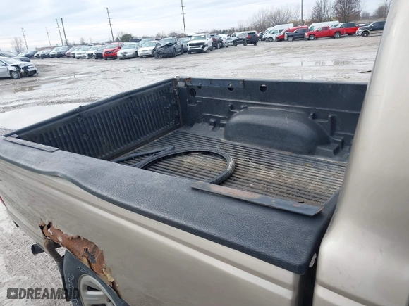 2003 Ford Ranger XL with VIN 1FTYR10U73PB00559, listed as a IAAI auction lot 41203236 with 192,029 mi miles. Bid and sale history available at carsss.com. Image 8.