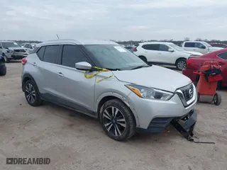 2019 Nissan Kicks S with VIN 3N1CP5CU7KL544735, listed as a IAAI auction lot 41581599 with 135,348 mi miles. Bid and sale history available at carsss.com. Image 1.