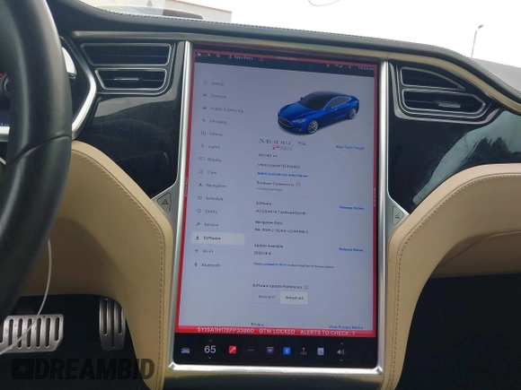 2014 Tesla Model S 60 z VIN 5YJSA1H17EFP33860, wystawiony jako IAAI lot #42471432 z przebiegiem 142 045 mil mil oraz . Historia ofert i sprzedaży dostępna na DreamBid. Obrazek 19.