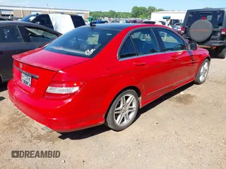 2008 Mercedes-Benz C 350 Sport z VIN WDDGF56X78F044705, wystawiony jako IAAI lot #42309460 z przebiegiem 137 869 mil mil oraz . Historia ofert i sprzedaży dostępna na DreamBid. Obrazek 4.