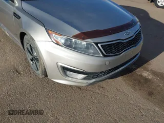2012 Kia Optima Hybrid with VIN KNAGM4AD0C5013301, listed as a IAAI auction lot 41671259 with 270,757 mi miles. Bid and sale history available at carsss.com. Image 6.
