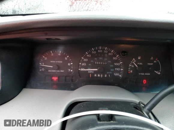 1998 Ford Windstar GL с VIN 2FMDA5140WBA96776, выставлен на аукционе Copart как лот 85304604 с пробегом 303 230 миль миль и Списание • Salvage title. История ставок и продаж доступна на DreamBid. Изображение 9.