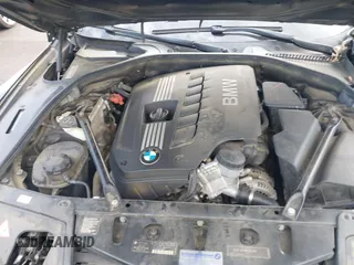 2011 BMW 5 Series 528i with VIN WBAFR1C52BDS36073, listed as a IAAI auction lot 42023987 with 139,736 mi miles and . Bid and sale history available at carsss.com. Image 10.
