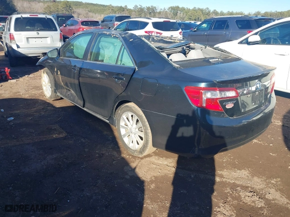 2012 Toyota Camry Hybrid XLE with VIN 4T1BD1FK5CU061039, listed as a IAAI auction lot 41357985 with 76,493 mi miles. Bid and sale history available at carsss.com. Image 3.