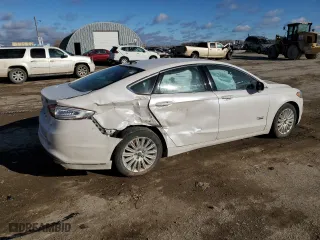 2015 Ford Fusion Energi SE Luxury with VIN 3FA6P0PU5FR144575, listed as a Copart auction lot 73331262 with 0 mi miles. Bid and sale history available at carsss.com. Image 3.