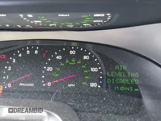 1999 Lincoln Continental с VIN 1LNHM97V7XY607937, выставлен на аукционе IAAI как лот 42473686 с пробегом 171 044 миль миль и . История ставок и продаж доступна на DreamBid. Изображение 7.
