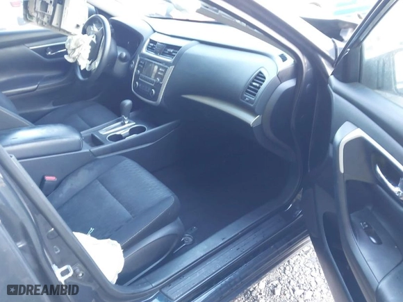 2017 Nissan Altima 2.5 S with VIN 1N4AL3AP9HN343113, listed as a IAAI auction lot 41056149 with 122,771 mi miles. Bid and sale history available at carsss.com. Image 5.