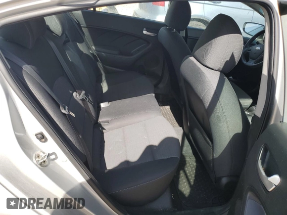 2018 Kia Forte LX with VIN 3KPFL4A70JE214421, listed as a Copart auction lot 47562495 with 86,213 mi miles and Salvage Title. Bid and sale history available at carsss.com. Image 11.
