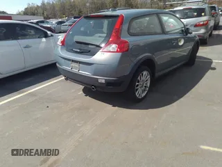 2008 Volvo C30 Version 1.0 with VIN YV1MK672982069396, listed as a IAAI auction lot 41932290 with 85,104 mi miles and . Bid and sale history available at DreamBid. Image 4.