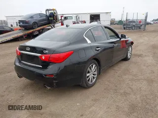 2016 Infiniti Q50 3.0t Premium with VIN JN1EV7AP3GM303498, listed as a IAAI auction lot 42079110 with 164,804 mi miles. Bid and sale history available at carsss.com. Image 4.