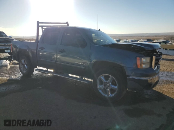 2010 GMC Sierra 1500 with VIN 3GTXKVE26AG101850, listed as a Copart auction lot 82770984 with 175,714 mi miles and Salvage Title. Bid and sale history available at DreamBid. Image 4.