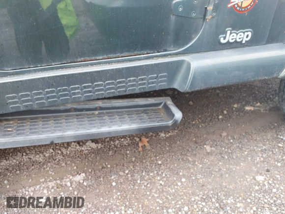 1998 Jeep Wrangler Sahara z VIN 1J4FY49SXWP716218, wystawiony jako IAAI lot #42354433 z przebiegiem 234 378 mil mil oraz . Historia ofert i sprzedaży dostępna na DreamBid. Obrazek 14.