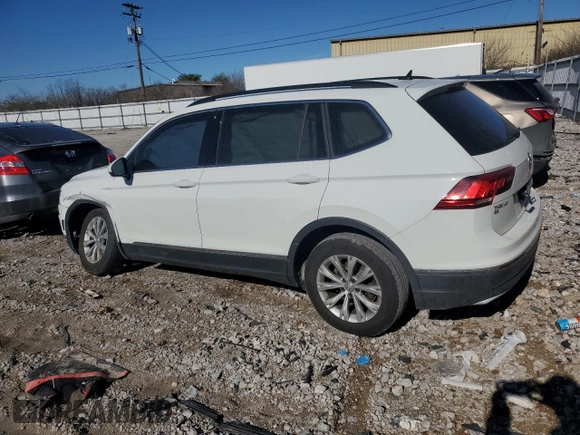 2018 Volkswagen Tiguan SEL z VIN 3VV3B7AX5JM086823, wystawiony jako Copart lot #48991035 z przebiegiem Nie podano mil oraz Szkoda całkowita • Salvage title. Historia ofert i sprzedaży dostępna na DreamBid. Obrazek 2.