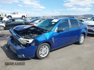 2008 Ford Focus SE with VIN 1FAHP35N08W197111, listed as a IAAI auction lot 42072726 with 109,587 mi miles. Bid and sale history available at carsss.com. Image 2.