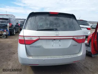 2011 Honda Odyssey Touring with VIN 5FNRL5H98BB006194, listed as a IAAI auction lot 41634887 with 1 mi miles. Bid and sale history available at carsss.com. Image 16.