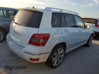 2011 Mercedes-Benz GLK 350 with VIN WDCGG8HB8BF681131, listed as a Copart auction lot 73999534 with Not Provided miles and Salvage Title. Bid and sale history available at DreamBid. Image 3.