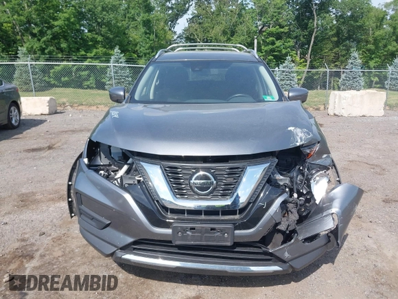 2019 Nissan Rogue SV with VIN JN8AT2MVXKW379512, listed as a IAAI auction lot 39550823 with 72,227 mi miles. Bid and sale history available at carsss.com. Image 6.