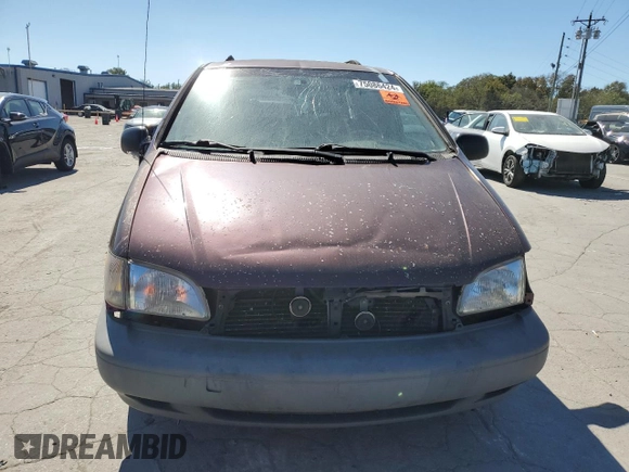 1998 Toyota Sienna LE with VIN 4T3ZF13C6WU021800, listed as a Copart auction lot 50575625 with 225,106 mi miles and Salvage Title. Bid and sale history available at DreamBid. Image 5.