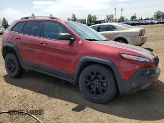 2017 Jeep Cherokee Trailhawk z VIN 1C4PJMBSXHW558559, wystawiony jako Copart lot #64548295 z przebiegiem 119 765 mil mil oraz Szkoda całkowita • Salvage title. Historia ofert i sprzedaży dostępna na DreamBid. Obrazek 4.