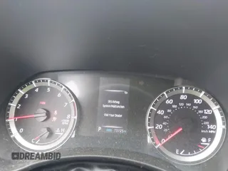 2020 Toyota Highlander LE z VIN 5TDBZRBH1LS507559, wystawiony jako IAAI lot #42542484 z przebiegiem 73 725 mil mil oraz . Historia ofert i sprzedaży dostępna na DreamBid. Obrazek 7.