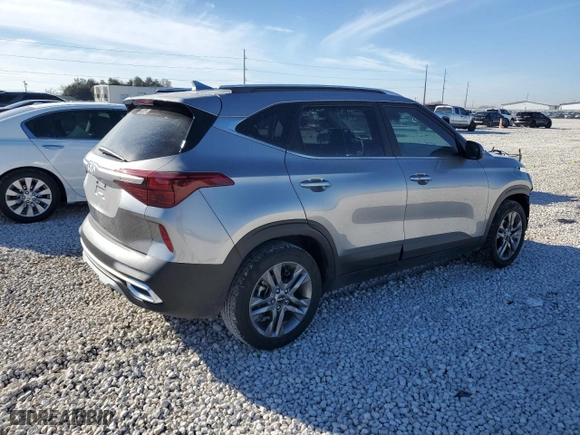 2022 Kia Seltos S with VIN KNDEU2AA9N7330697, listed as a Copart auction lot 89016765 with NaN miles and Salvage Title. Bid and sale history available at carsss.com. Image 3.