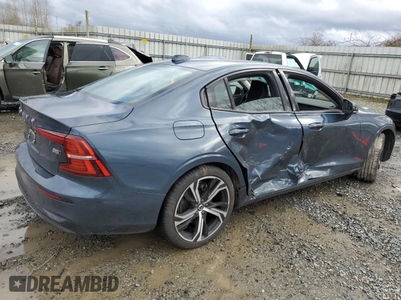 2025 Volvo S60 Core with VIN 7JRL12GJ4SG364728, listed as a Copart auction lot 46180865 with 7,483 mi miles and Clean Title. Bid and sale history available at carsss.com. Image 3.