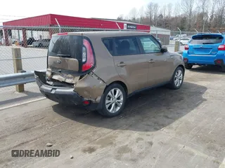 2015 Kia Soul + with VIN KNDJP3A52F7199953, listed as a IAAI auction lot 41797635 with 139,634 mi miles. Bid and sale history available at carsss.com. Image 4.