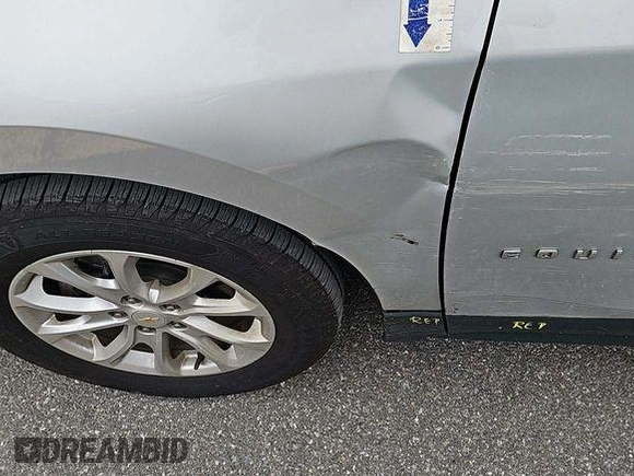 2020 Chevrolet Equinox LT z VIN 2GNAXJEV9L6155319, wystawiony jako IAAI lot #42575790 z przebiegiem 84 186 mil mil oraz . Historia ofert i sprzedaży dostępna na DreamBid. Obrazek 22.