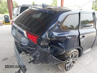 2018 Mitsubishi Outlander SE z VIN JA4AD3A30JZ058653, wystawiony jako IAAI lot #42188099 z przebiegiem 35 652 mil mil oraz . Historia ofert i sprzedaży dostępna na DreamBid. Obrazek 17.