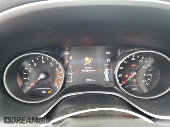 2019 Jeep Compass Latitude z VIN 3C4NJDBB8KT674296, wystawiony jako Copart lot #57901855 z przebiegiem 76 339 mil mil oraz Szkoda całkowita • Salvage title. Historia ofert i sprzedaży dostępna na DreamBid. Obrazek 9.