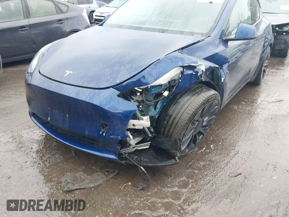 2021 Tesla Model Y Performance with VIN 5YJYGDEF5MF257262, listed as a IAAI auction lot 41721311 with 31,329 mi miles and . Bid and sale history available at DreamBid. Image 6.