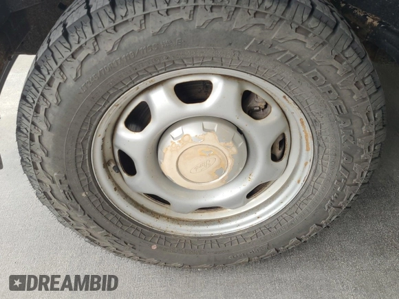 2016 Ford F-150 XLT with VIN 1FTFX1EF2GKD19438, listed as a IAAI auction lot 42610430 with 165,618 mi miles and . Bid and sale history available at DreamBid. Image 38.