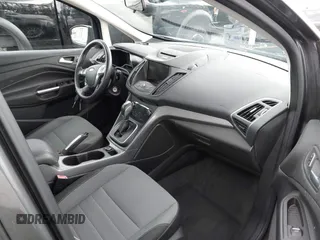 2013 Ford C-Max SE z VIN 1FADP5AU7DL511937, wystawiony jako IAAI lot #41909936 z przebiegiem 165 061 mil mil oraz . Historia ofert i sprzedaży dostępna na DreamBid. Obrazek 5.