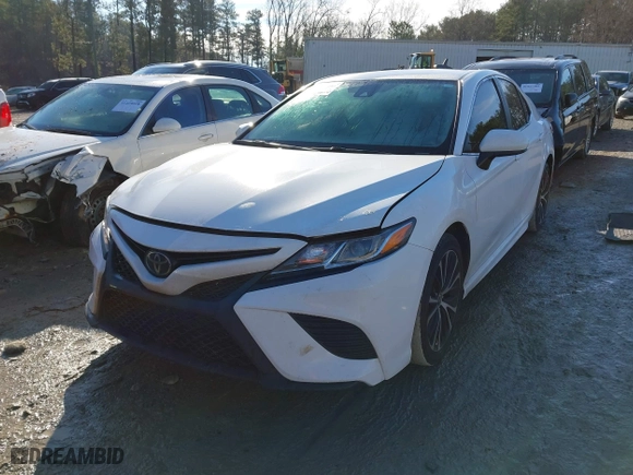 2020 Toyota Camry SE with VIN 4T1G11AK6LU504482, listed as a IAAI auction lot 41408363 with 103,469 mi miles. Bid and sale history available at carsss.com. Image 17.
