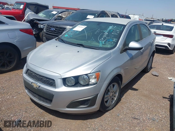 2014 Chevrolet Sonic LT with VIN 1G1JC5SH1E4229324, listed as a IAAI auction lot 39945012 with Not Provided miles and . Bid and sale history available at DreamBid. Image 2.