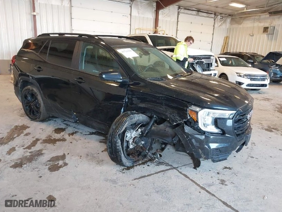 2022 GMC Terrain SLE with VIN 3GKALTEV1NL260634, listed as a IAAI auction lot 41721990 with 46,527 mi miles. Bid and sale history available at carsss.com. Image 1.